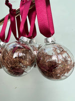 Load image into Gallery viewer, Trixie bauble set of 5
